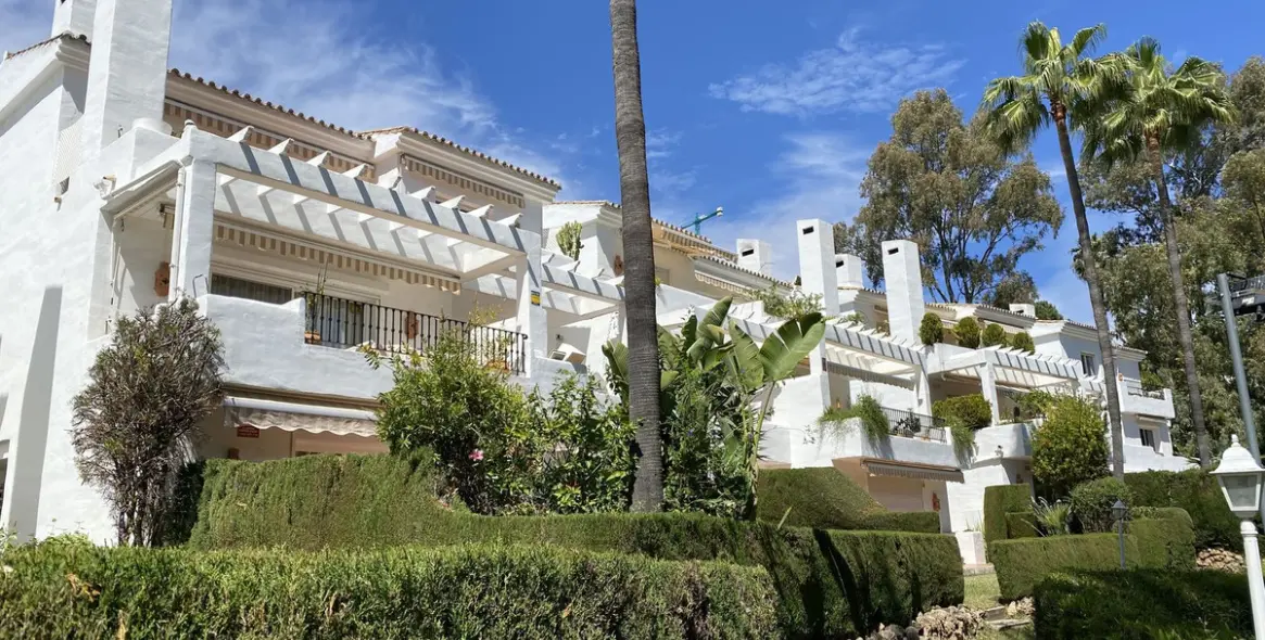 Продажа двухуровневых апартаментов в La Quinta 14