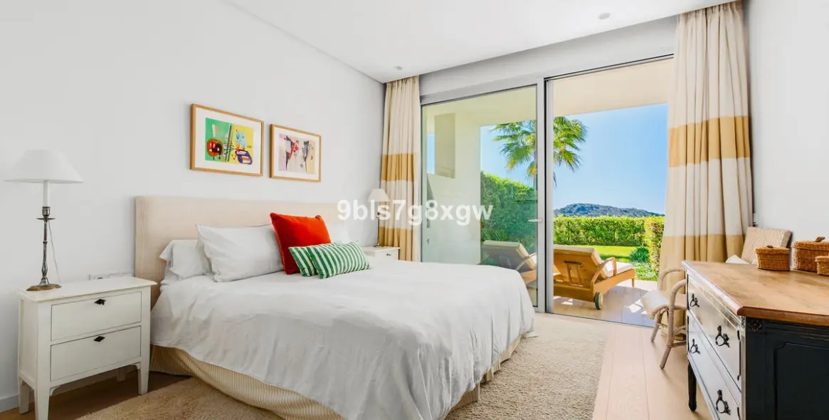 Продажа апартаментов на первом этаже в Benahavís 6