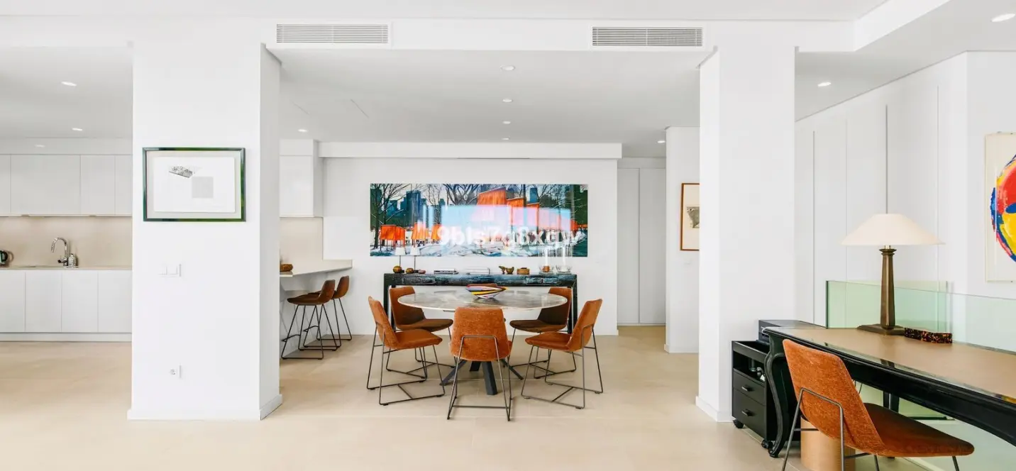 Sale of ground floor apartment in Benahavís 3