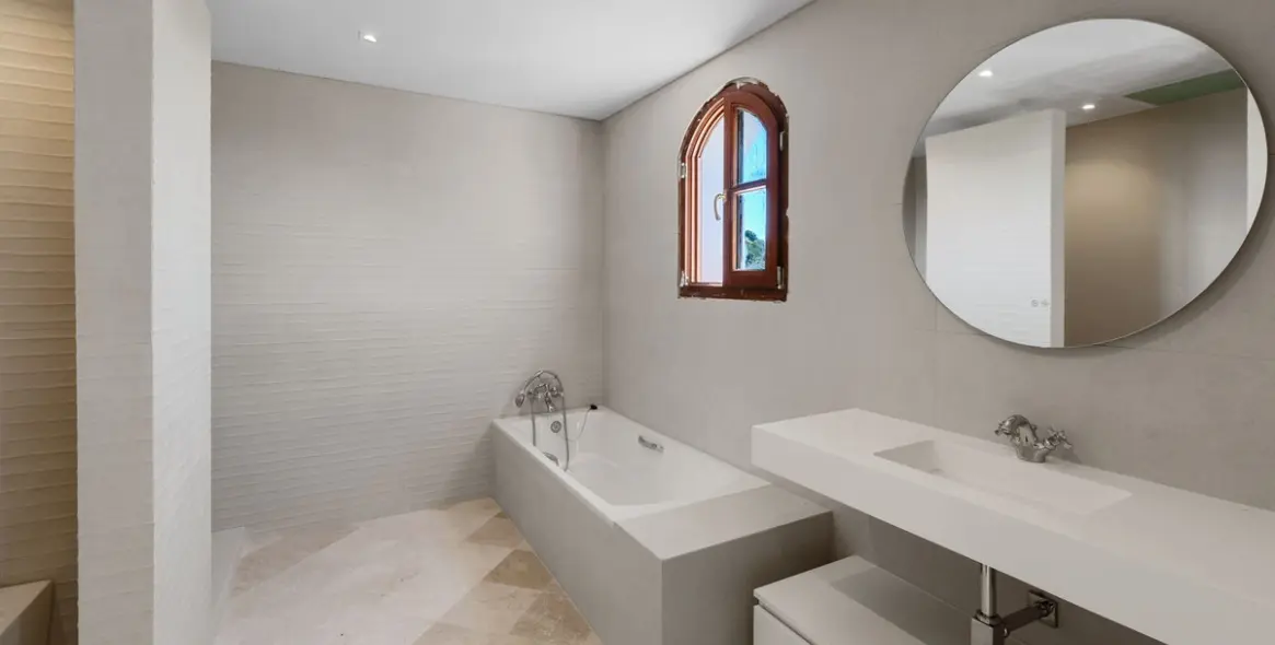 Venta de adosado en Benahavís 25