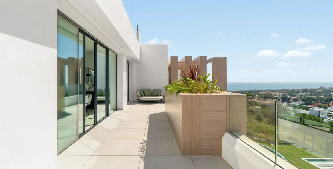 Venta de ático dúplex en Marbella 17