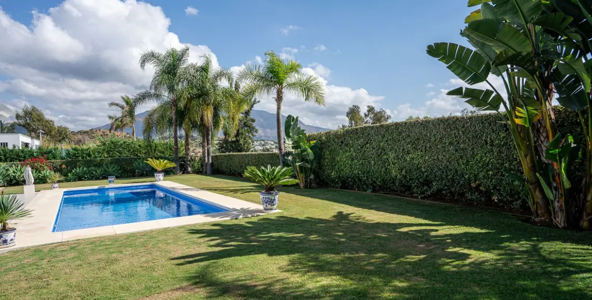 Venta de villa independiente en La Quinta 52