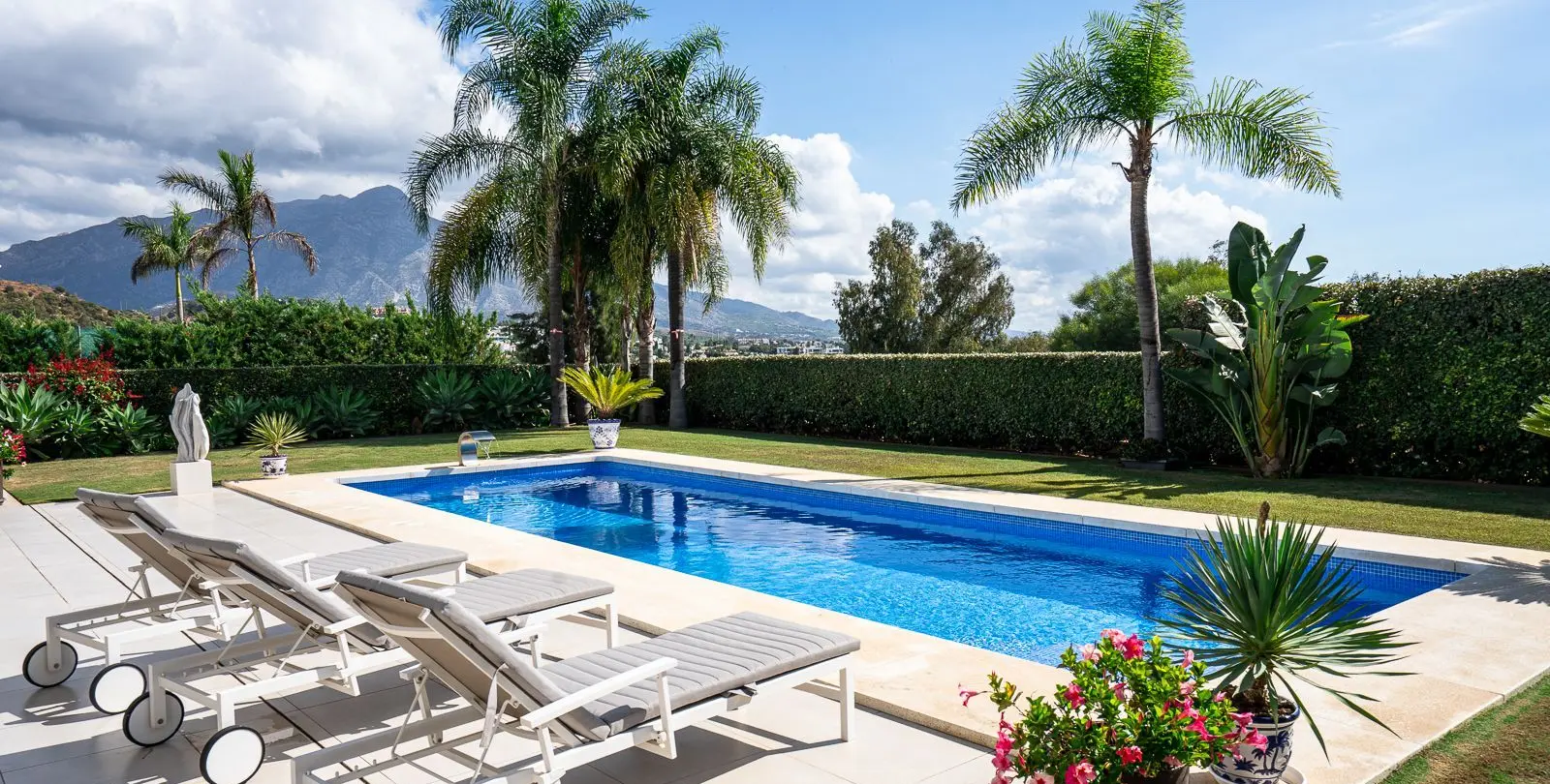 Venta de villa independiente en La Quinta 6