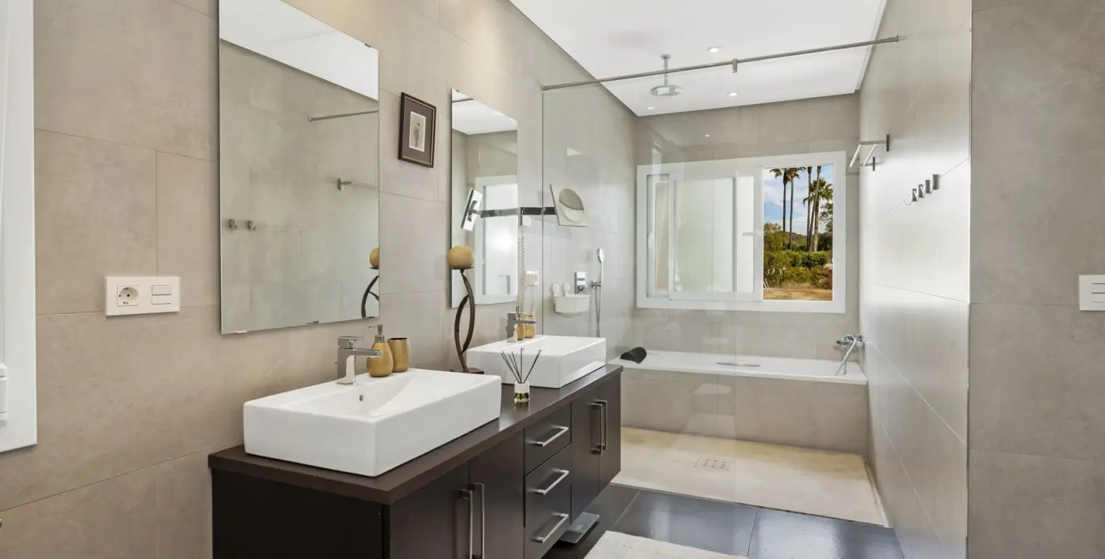 Venta de villa independiente en La Quinta 31
