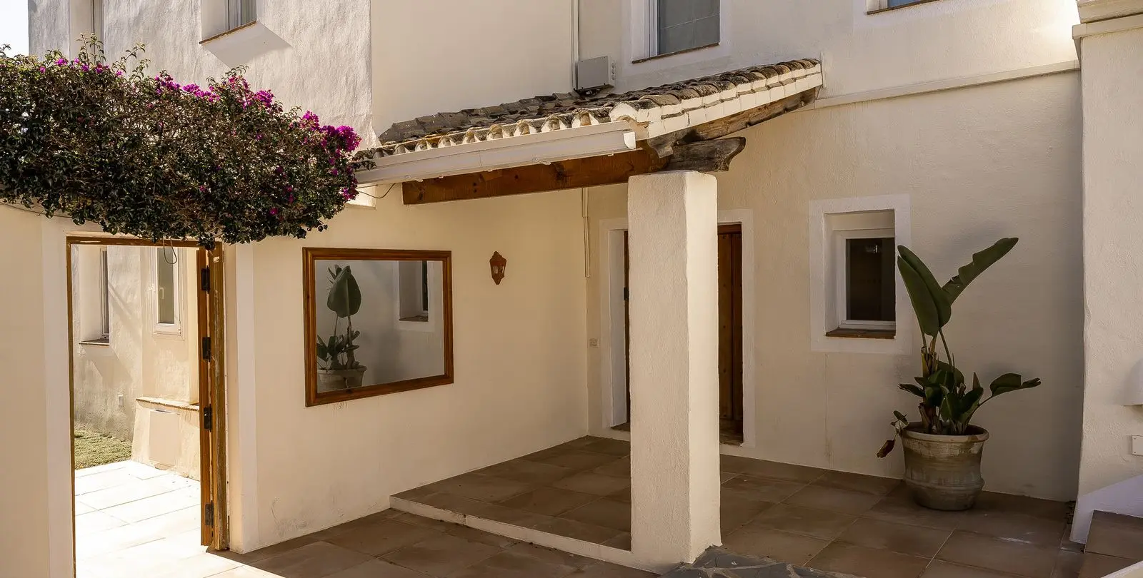Long-term rent of detached villa in El Rosario 63