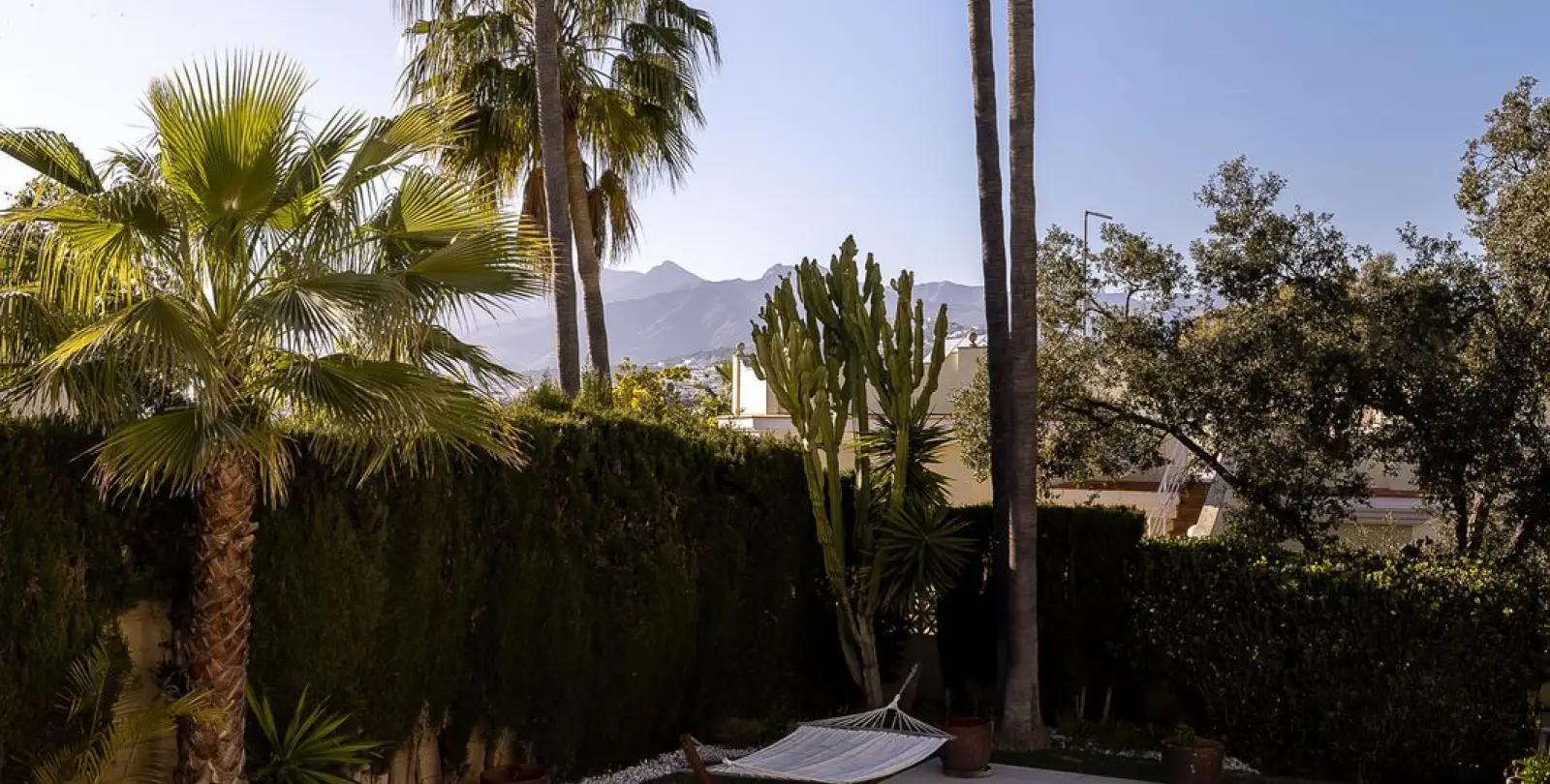 Long-term rent of detached villa in El Rosario 66