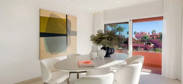 Venta de ático dúplex en Estepona 3