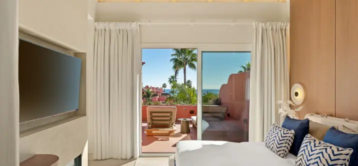 Venta de ático dúplex en Estepona 4