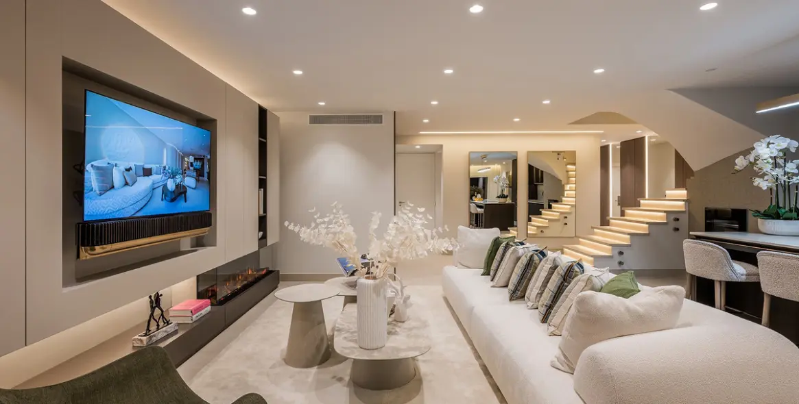 Venta de ático dúplex en Estepona 24