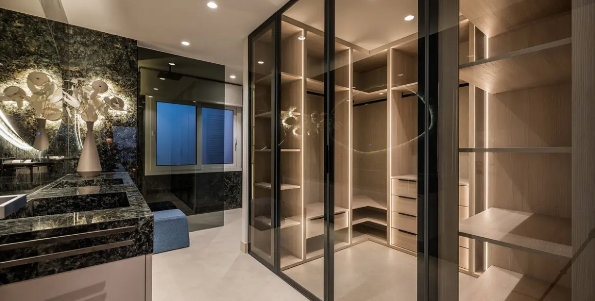 Venta de ático dúplex en Estepona 39