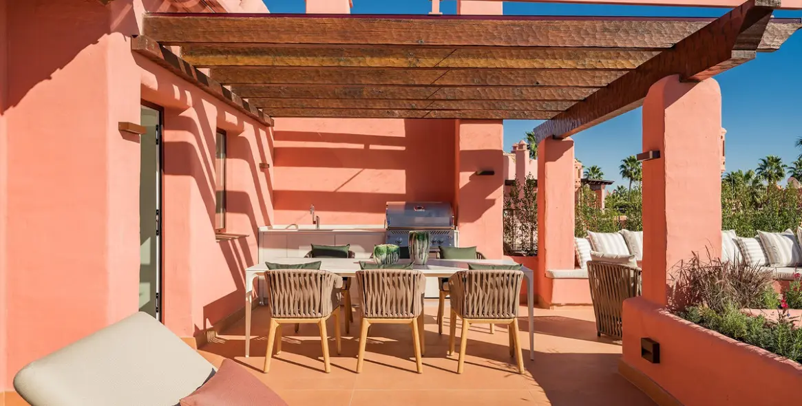 Venta de ático dúplex en Estepona 46