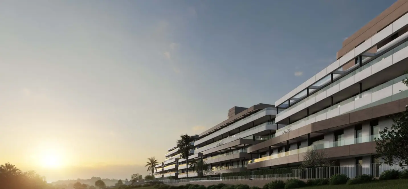 Venta de apartamento en planta baja en Estepona 0