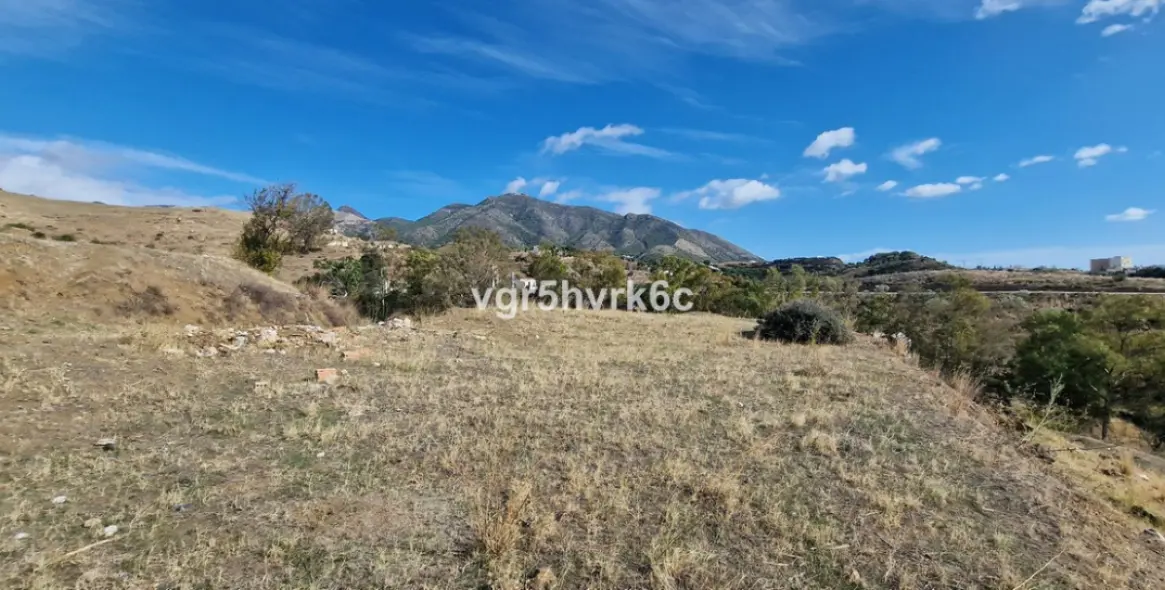 Venta de parcela residencial en Mijas 4