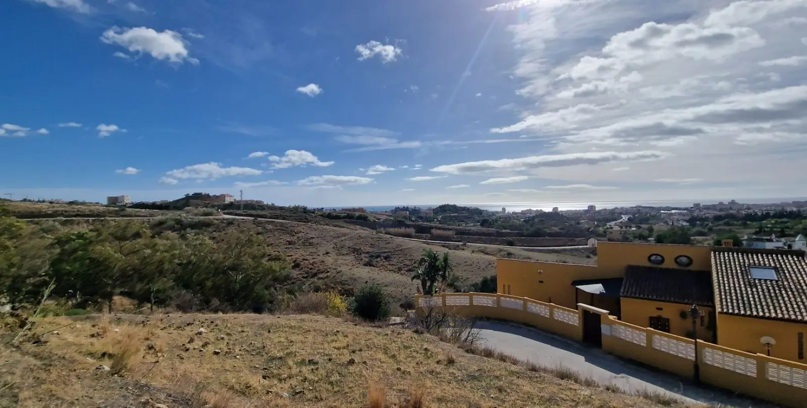 Venta de parcela residencial en Mijas 1