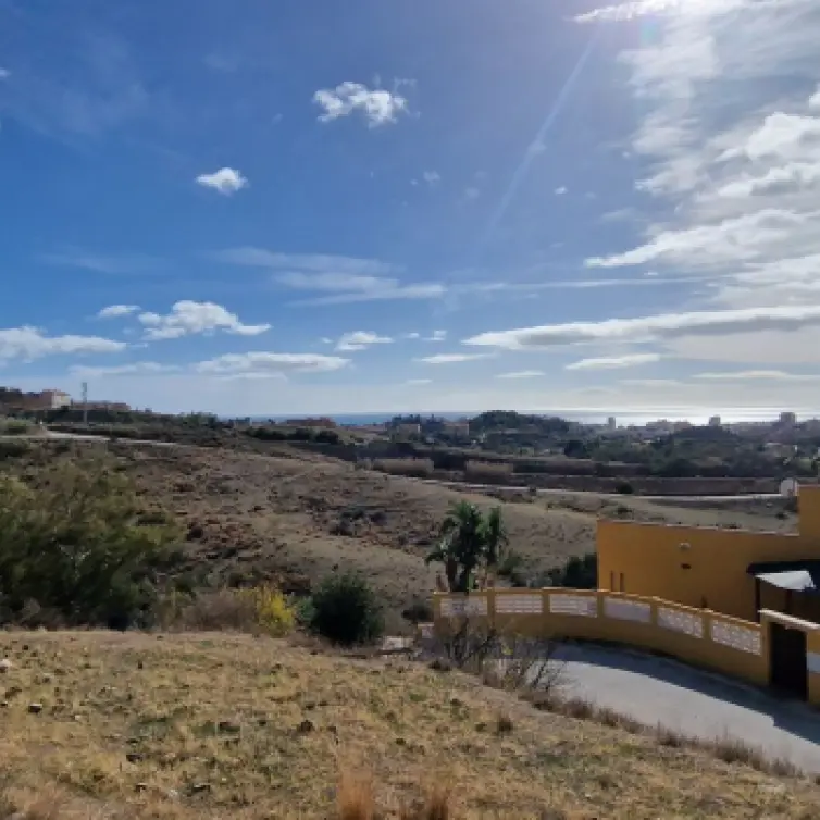 Venta de parcela residencial en Mijas