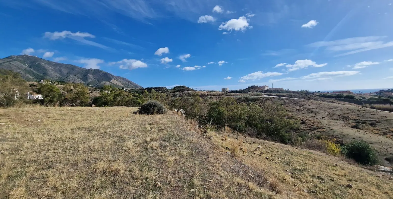 Venta de parcela residencial en Mijas 3