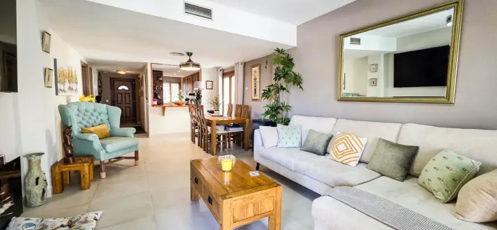 Venta de ático dúplex en La Duquesa 2