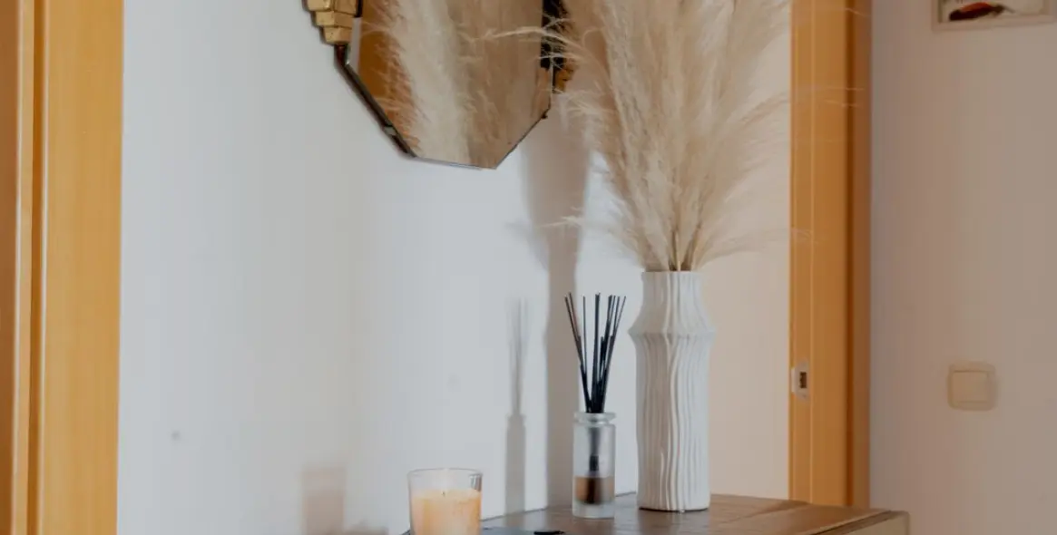 Sale of middle floor apartment in Casares 10
