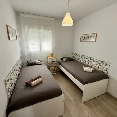 Venta de apartamento en planta media en Estepona