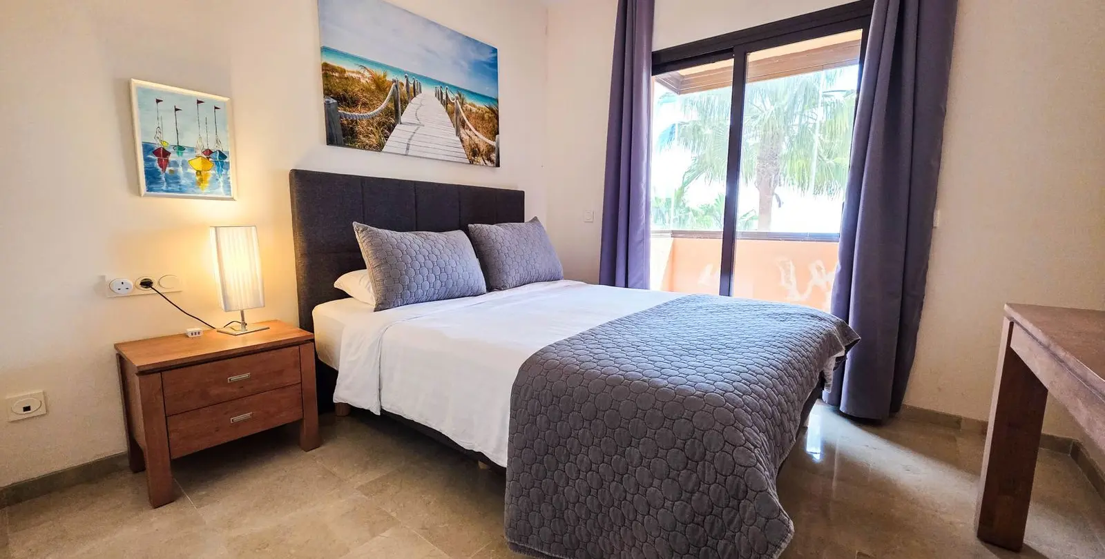 Sale of middle floor apartment in La Duquesa 22