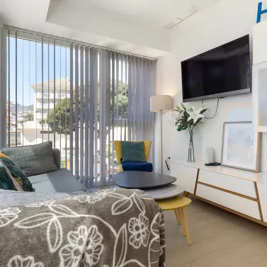 Продажа апартаментов на среднем этаже в Benalmadena Costa