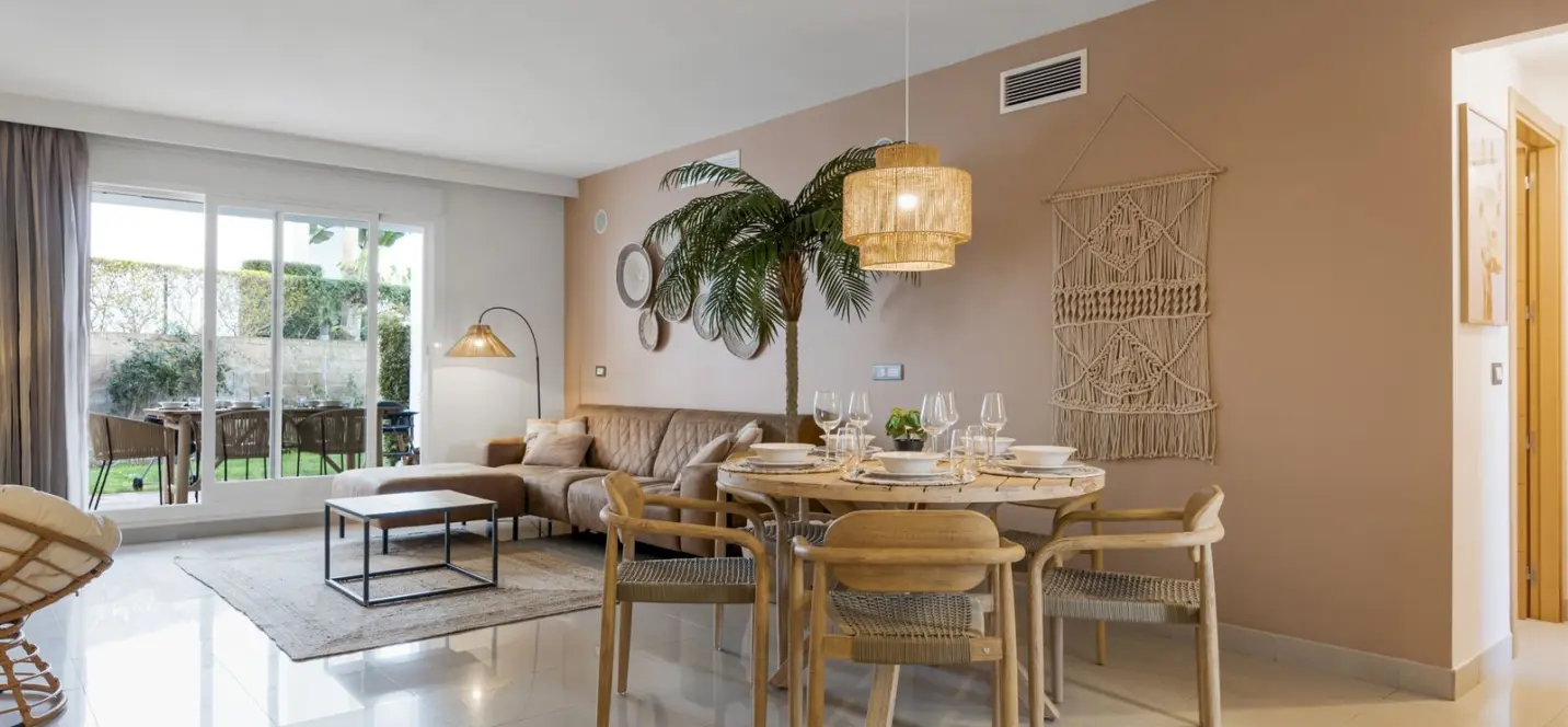 Продажа апартаментов на первом этаже в Estepona 4