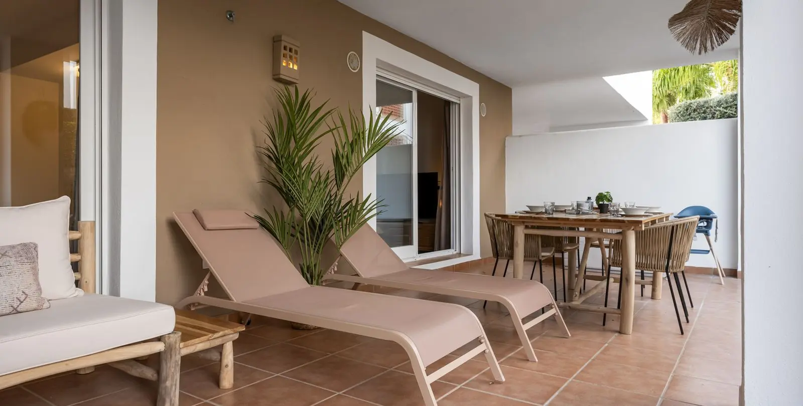 Sale of ground floor apartment in Estepona 26