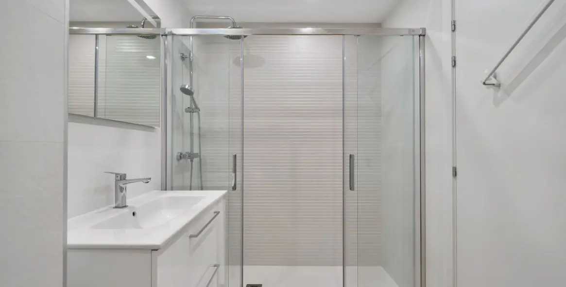 Продажа апартаментов на среднем этаже в Benalmadena Pueblo 11