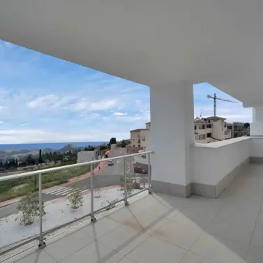 Sale of middle floor apartment in Benalmadena Pueblo