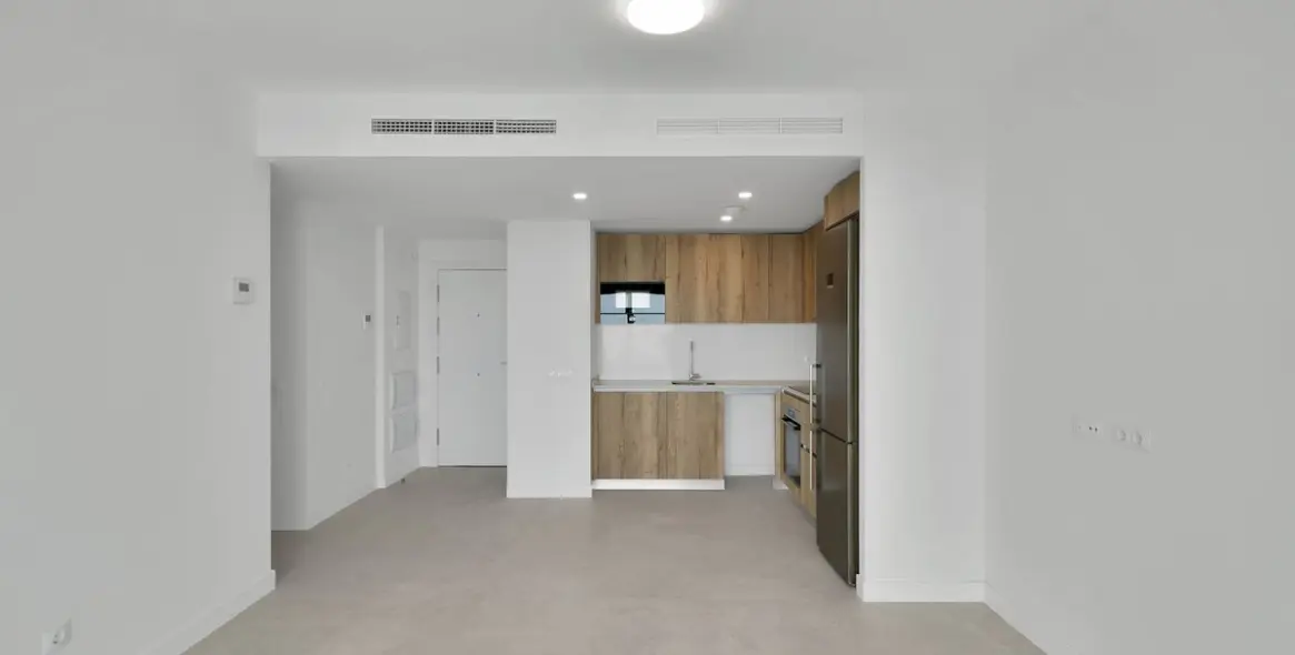 Sale of middle floor apartment in Benalmadena Pueblo 8