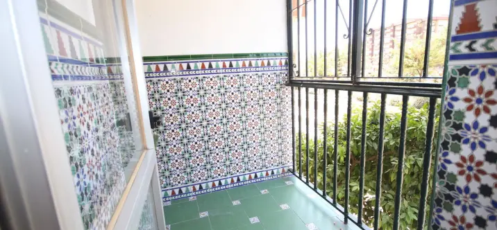 Sale of middle floor apartment in Málaga Centro 4