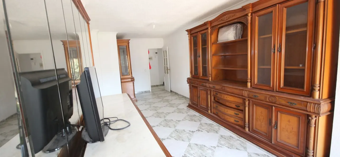Venta de apartamento en planta media en Málaga Centro 3