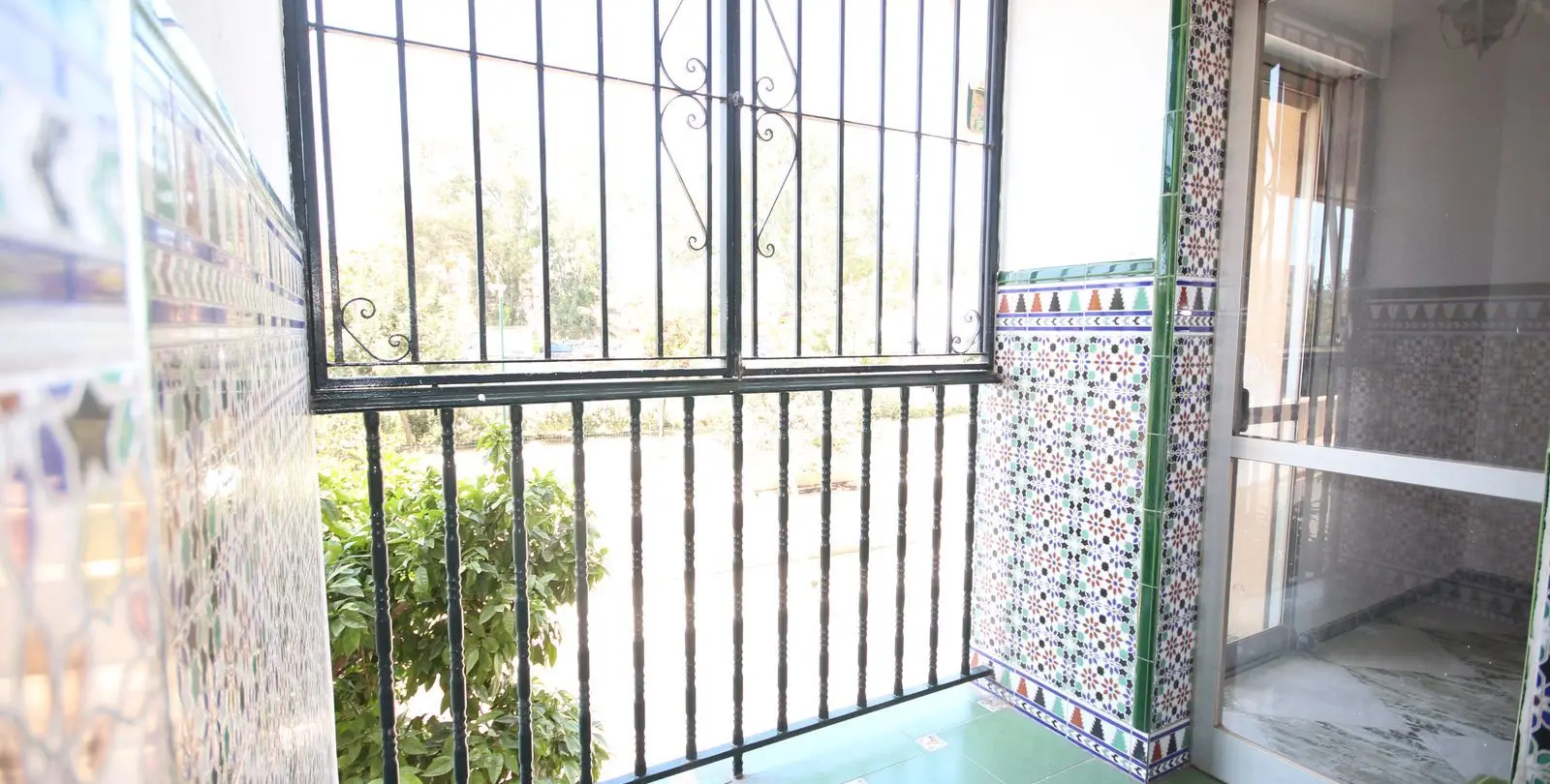 Sale of middle floor apartment in Málaga Centro 6
