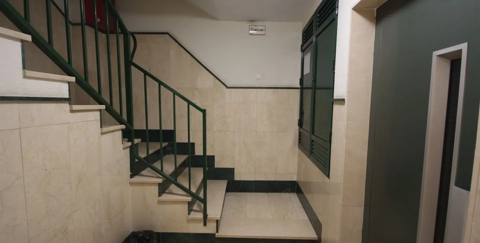 Sale of middle floor apartment in Málaga Centro 29