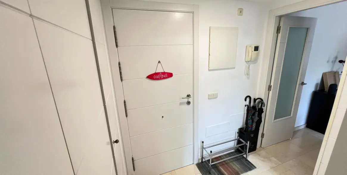 Sale of middle floor apartment in Estepona 7