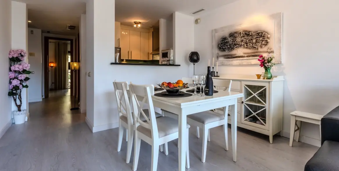 Продажа апартаментов на среднем этаже в Marbella 5