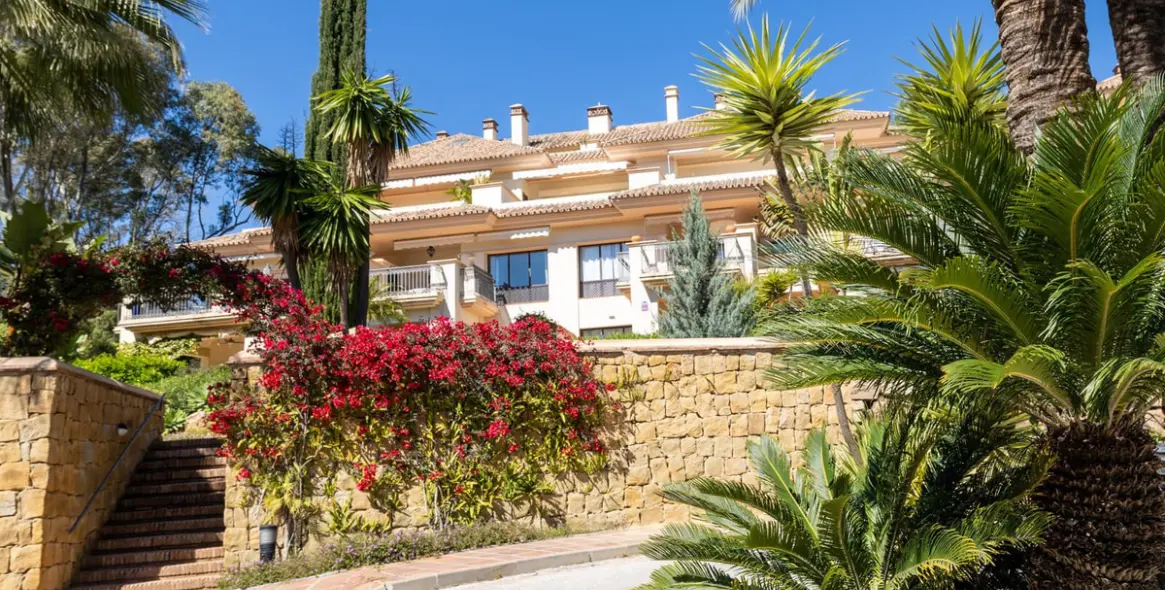 Продажа апартаментов на среднем этаже в Marbella 27