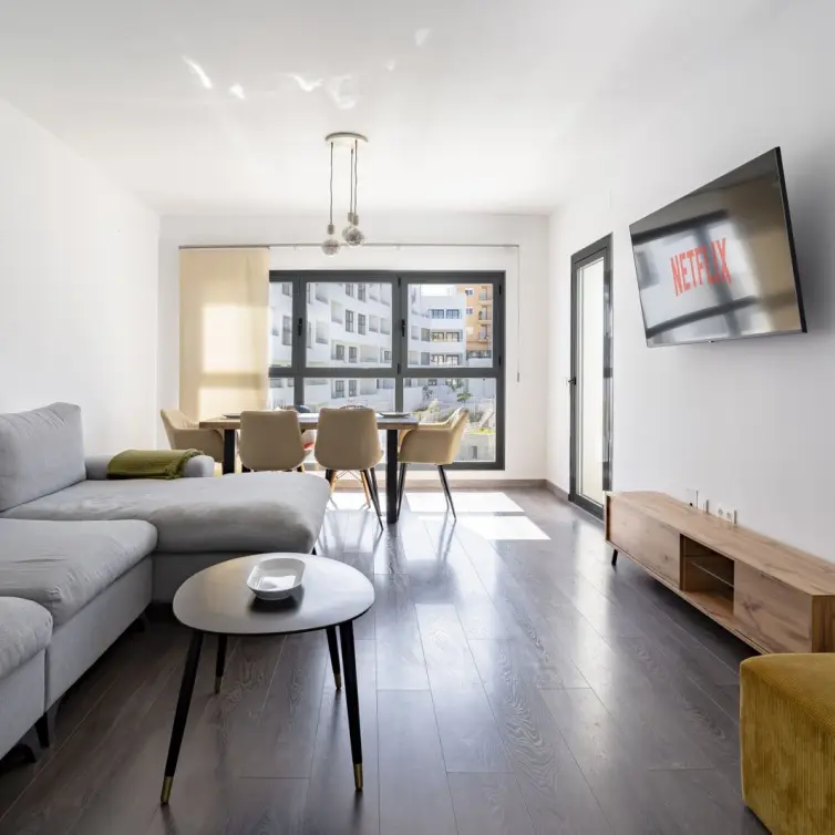 Sale of penthouse in Estepona