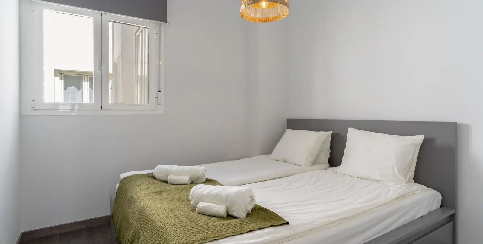 Sale of penthouse in Estepona 16