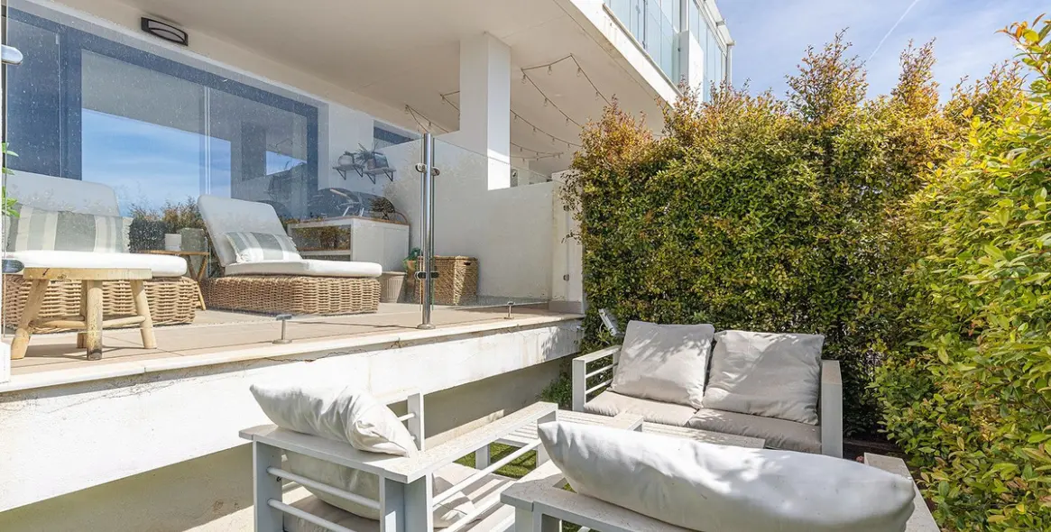 Sale of ground floor apartment in Benalmadena 1