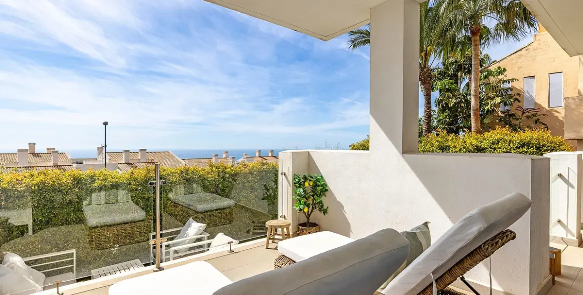 Sale of ground floor apartment in Benalmadena 33