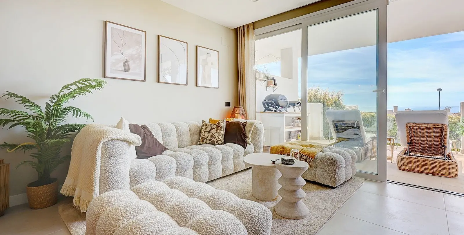 Sale of ground floor apartment in Benalmadena 1