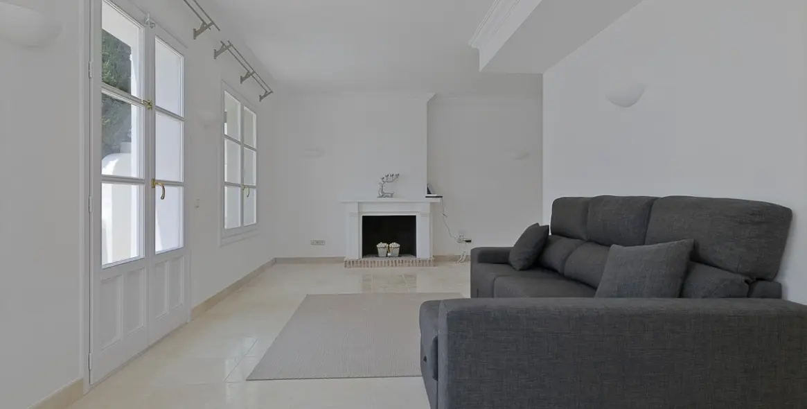 Продажа таунхауса в Benahavís 10