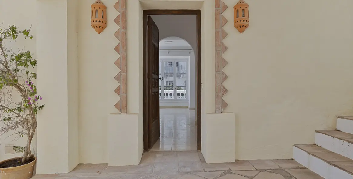 Продажа таунхауса в Benahavís 13