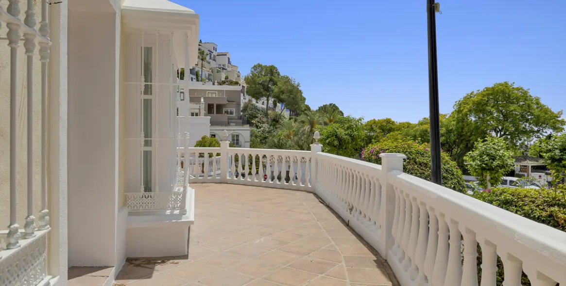 Продажа таунхауса в Benahavís 15