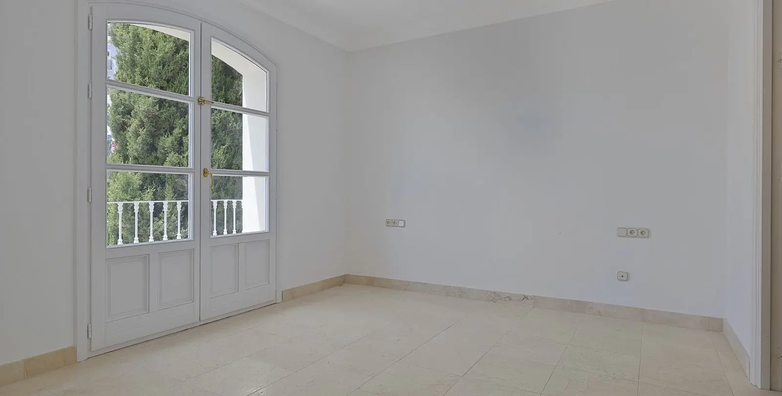 Venta de adosado en Benahavís 11