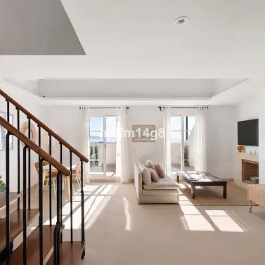 Продажа двухуровневого пентхауса в Nueva Andalucía