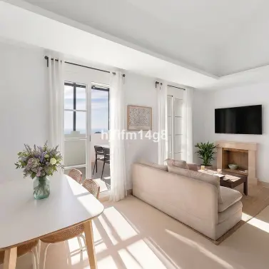 Продажа двухуровневого пентхауса в Nueva Andalucía