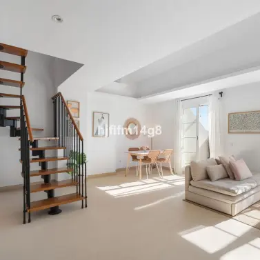 Продажа двухуровневого пентхауса в Nueva Andalucía