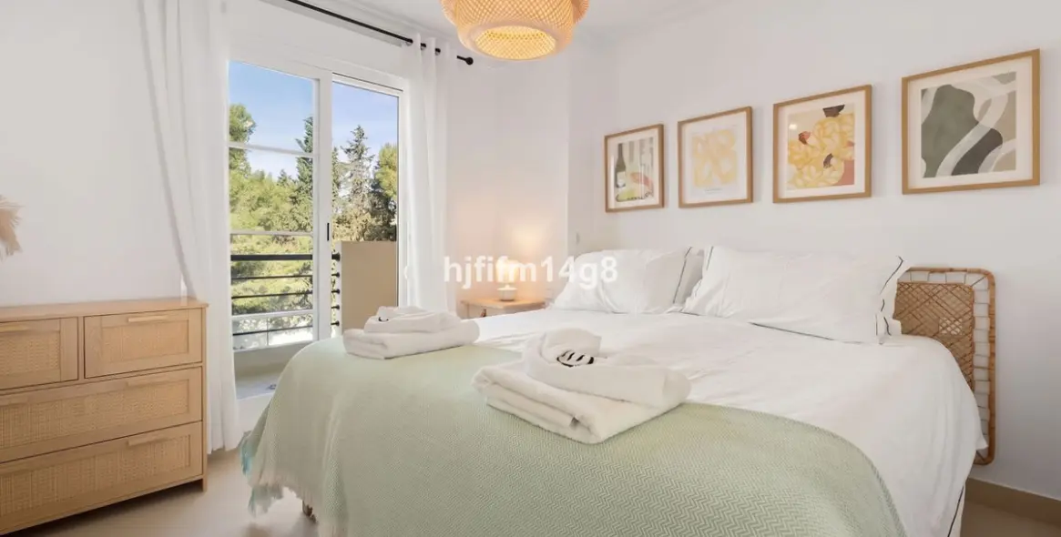 Продажа двухуровневого пентхауса в Nueva Andalucía 11